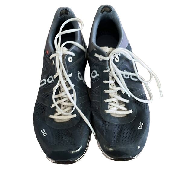 On Cloud Running Shoe Cloud 5 Dark Gray- 7.5 - Picture 5 of 6